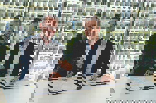 Eniig og SE i samarbejde om åbning af fibernet